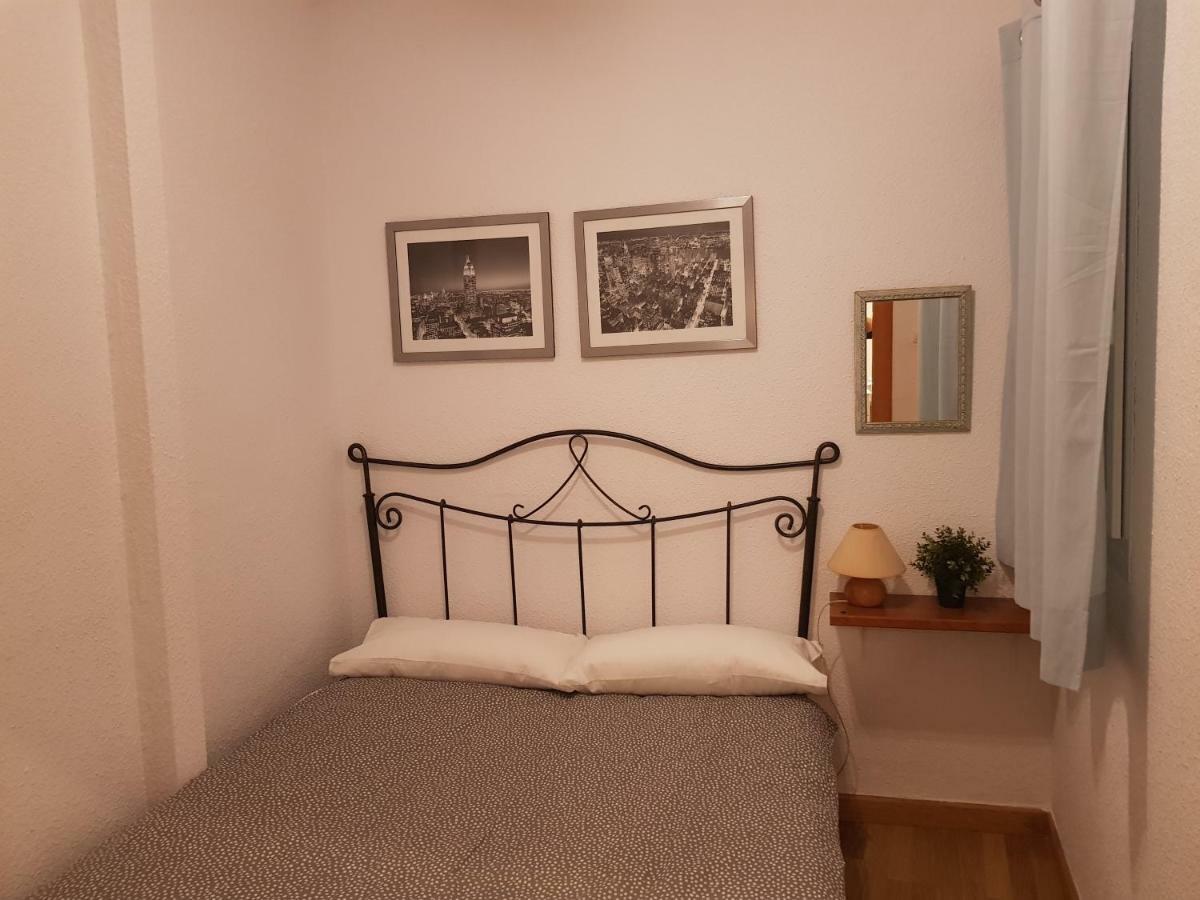 מאלגה Julias Apartment מראה חיצוני תמונה